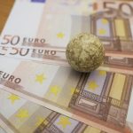 Betting Pools on the Blockchain